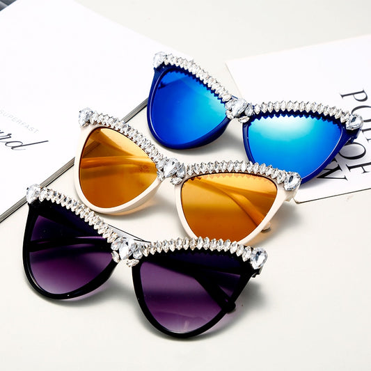 Oversized Diamond Sunglasses Women Rhinestone Cat Eye Sunglasses Men Luxury Brand Eyewear Retro Glasses Vintage UV400