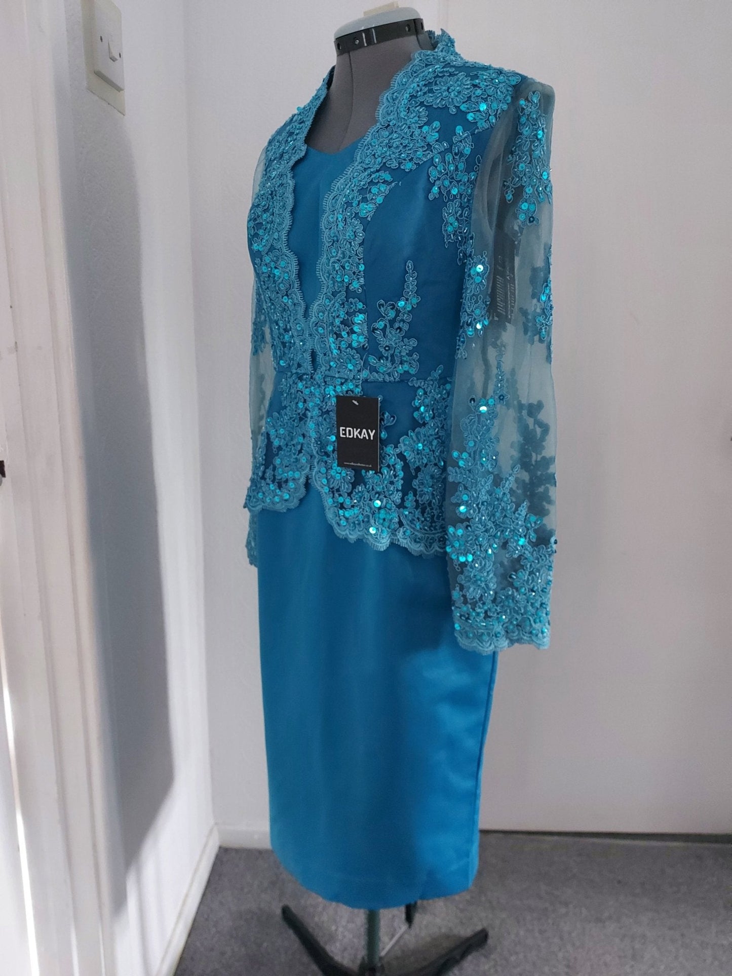 Blue Long Sleeve V-Neck Peplum Pencil Bride Dress